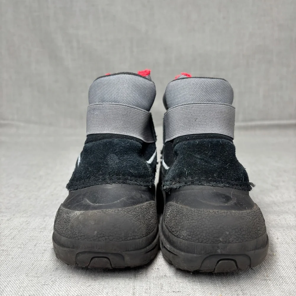 The North Face Alpenglow Kids Snow Boots Black Red Waterproof Size 8 Toddler